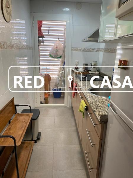 Foto 194fcdd8-3a72-4f5f-bc02-a82e90ad8195. Pis amb piscina a Fenals Lloret de Mar