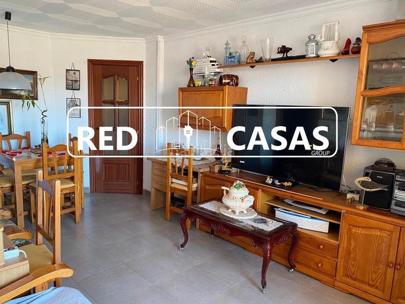 Foto d8398014-1cd6-4b3b-9bfd-1892f8e815f3. Pis amb piscina a Fenals Lloret de Mar