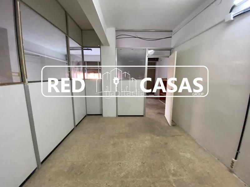 Foto f62c0bd5-6c62-4507-9699-b6b7c40f42b2. Alquiler local comercial local en alquiler en zona de Can Clota en Esplugues de Llobregat