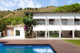 Xalet a Pedralbes. Casa / chalet independiente en venta en avenida de pearson 49, p