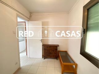 Pis a Pubilla Cases. Piso en venta en calle de la maladeta , can vidalet, esplugues d
