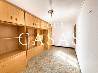 Pis  Avinguda de severo ochoa. La vivienda dispone de una superficie aproximada de 70m².