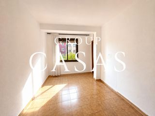 Etagenwohnung  Avinguda de severo ochoa. La vivienda dispone de una superficie aproximada de 70m².