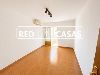 Pis a Pubilla Cases. Piso luminoso en venta