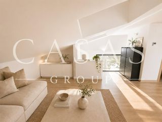 Rent Chalet  Carrer del doctor gimeno. El dúplex cuenta con entrada independiente y una superficie de 9