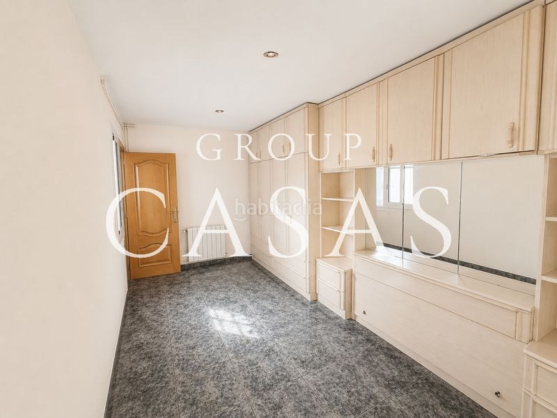 Foto 79b7d982-4bfa-44b0-b124-739d598863ea. Pis a Can Vidalet Esplugues de Llobregat