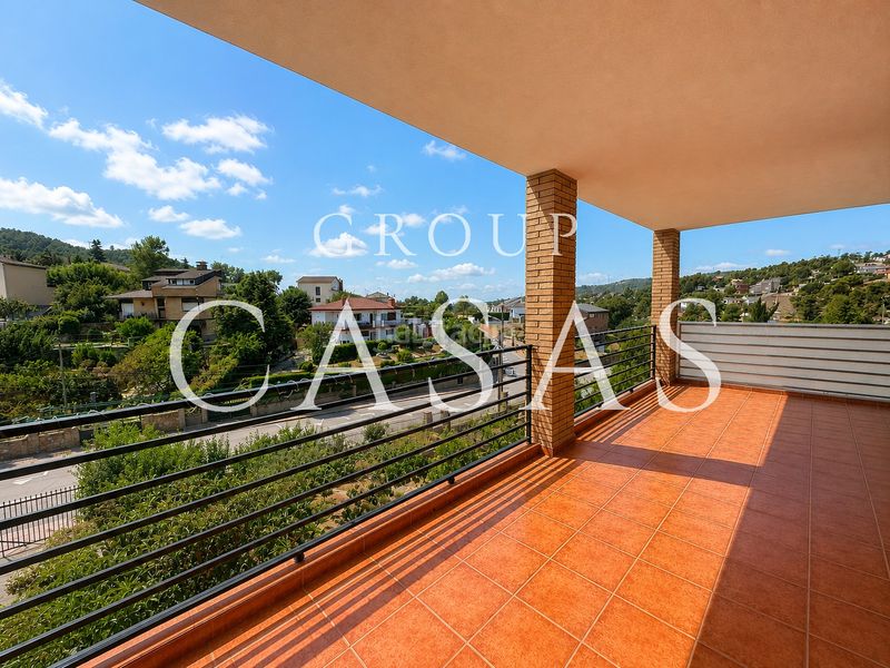 Foto bb56ce3e-bcf9-492d-9629-230e98d804c1. Casa en Vallirana