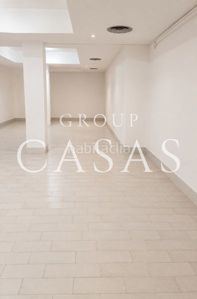 Foto 7045a5b5-c62c-4e04-9f24-4e7a31e5f8b2. Local comercial amb calefacció a La Plana Esplugues de Llobregat