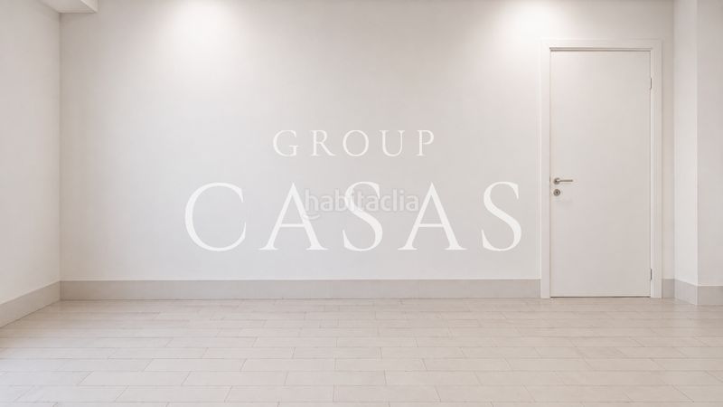 Foto 9314ad26-977d-4b32-85d3-6de74a023404. Local comercial amb calefacció a La Plana Esplugues de Llobregat