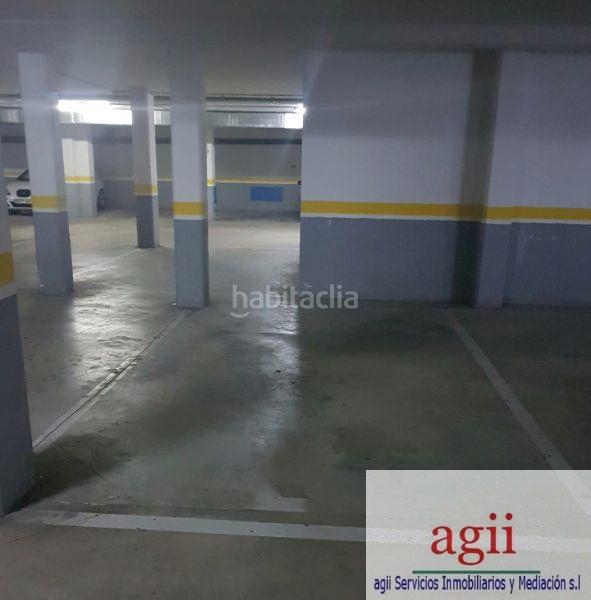 Foto 559408b7-47f9-440a-9d9f-a739bc5c839b. Aparcament cotxe a Alovera