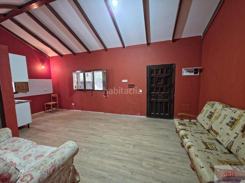 Foto 22222a47-1687-4ed7-ad47-840327397ec3. Chalet avec piscine dans Trillo