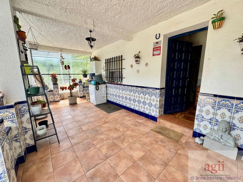 Foto d74d535e-1816-4443-b307-36fc27cf15f5. Casa amb aparcament a Loranca de Tajuña