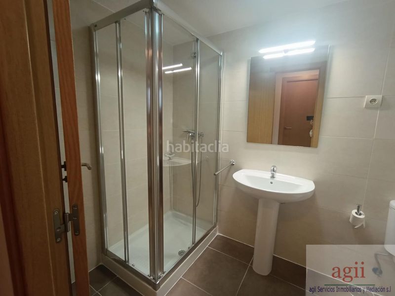Foto 51c10674-0acb-4f15-8c7a-d6c4a01ffb6a. Piso  en Alovera