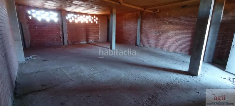 Foto dc799901-ded5-48a8-89a8-84ef62aa2ba1. Lloguer local comercial a Alovera