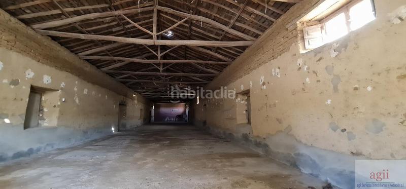 Foto d2daf1cd-241c-44ea-b6b8-e94f1274ba47. Industrial building in Centro Avilés