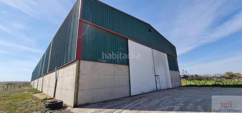Foto e9b2a156-ba06-4e69-a0da-9a683e3d66a4. Industrial building in Centro Avilés