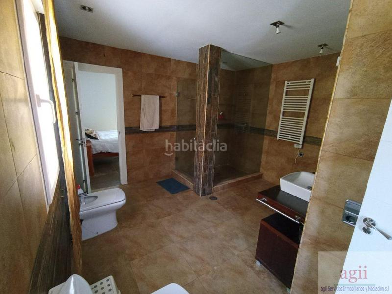 Foto f00ab6dd-aa6b-49b8-9c47-e854e38bab8e. Chalet  en Valdeaveruelo