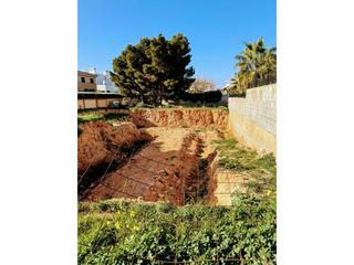 Finca rústica a Can Pastilla. Solar en can pastilla con licencia para construir