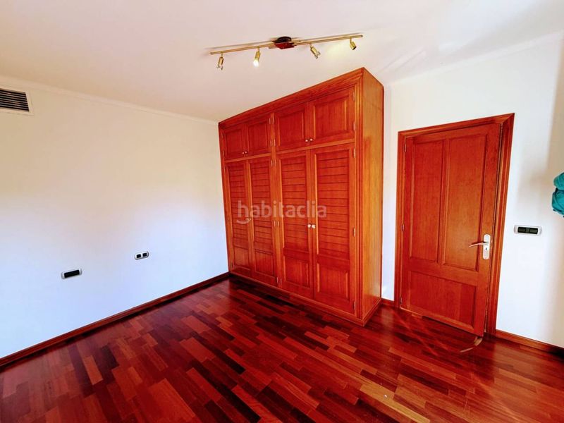 Foto cf369cb4-5b03-43a7-b4a0-b5fd01ee0b1e. Pis amb calefacció aparcament a Petra