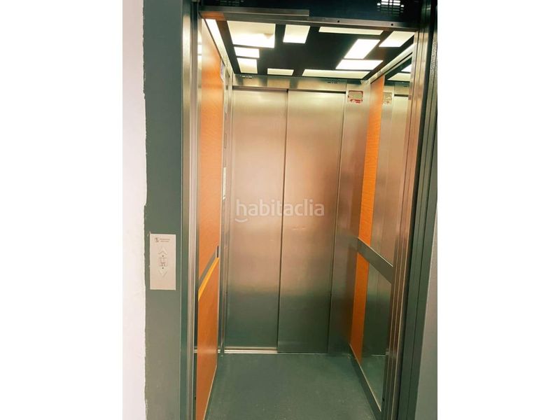 Foto 4302133f-4cd3-4bd4-bfa2-98e1c83709a5. Àtic a Pere Garau Palma de Mallorca