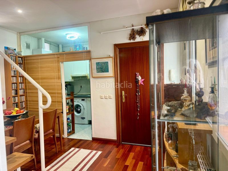 Foto 713780eb-b455-40e6-bec2-1c216d2ed440. Duplex con riscaldamento in Embajadores-Lavapiés Madrid