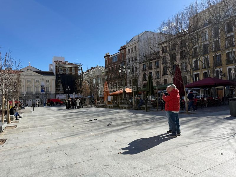 Foto 7e0060a7-7693-4b3a-a07b-d11bc8d2d70f. Duplex con riscaldamento in Embajadores-Lavapiés Madrid