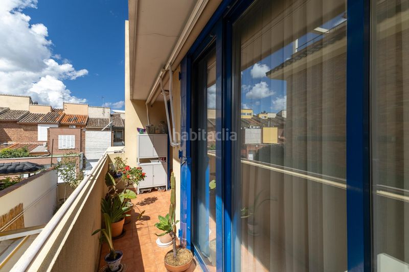 Foto a2ef3bb7-e076-4b2f-a59d-a59dfdaf9456. Xalet amb calefacció aparcament piscina a Peñagrande Madrid