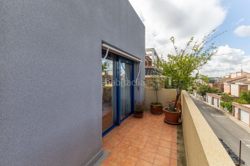 Foto a9468e06-f73d-4a9a-8ed8-1901b71d8158. Xalet amb calefacció aparcament piscina a Peñagrande Madrid