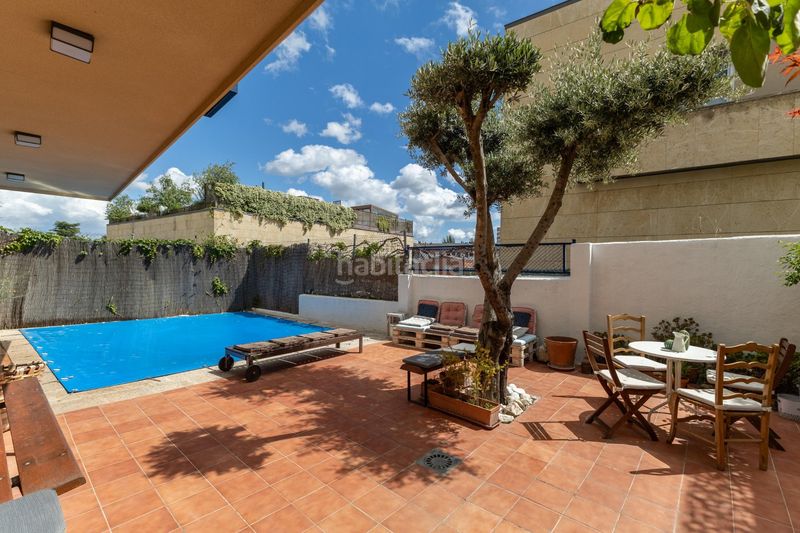 Foto c88e31cd-80e1-45a7-a50e-a808455648ed. Xalet amb calefacció aparcament piscina a Peñagrande Madrid