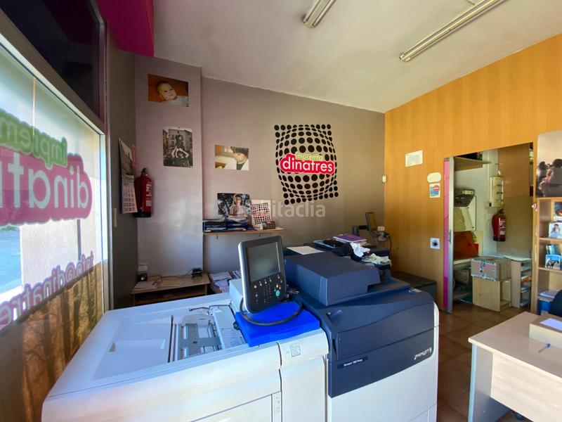 Foto 3758d78a-d4f1-4f02-a03d-4b08aa3534a6. Locale commerciale in carrer a 9032 in Torreforta Tarragona