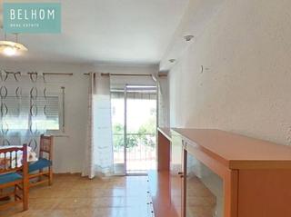 Pis a Bloc sant lluc 9. Piso con vistas despejadas en sant pere i sant pau – 2 habitacio