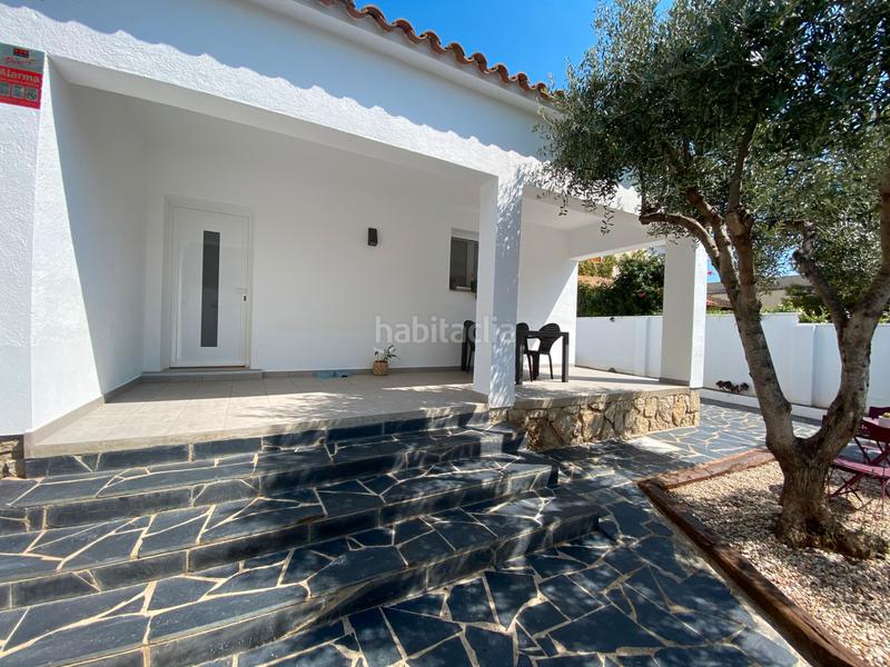 Foto 58ecc55c-4477-4561-bbae-7d37b2bfa369. Chalet preciosa casa para entrar a vivir en Centre Miami Platja