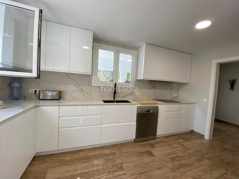 Foto 92b84bfe-2644-48eb-8c22-26e2f5553f26. Chalet preciosa casa para entrar a vivir en Centre Miami Platja