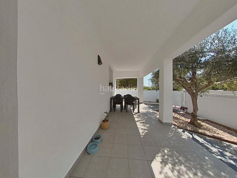 Foto a53f0913-dd34-4d4a-b51b-69489e61a2f6. Chalet preciosa casa para entrar a vivir en Centre Miami Platja