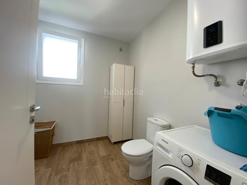 Foto c093a205-af3d-4c8a-9af0-479d27141c08. Chalet preciosa casa para entrar a vivir en Centre Miami Platja
