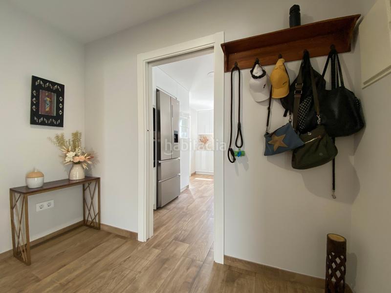 Foto c5648b68-e97e-4f68-b304-59a816e6baef. Chalet preciosa casa para entrar a vivir en Centre Miami Platja