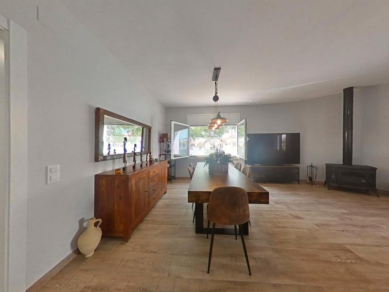 Foto df12f6f1-df9f-4ceb-a368-9ad8b6a3348a. Chalet preciosa casa para entrar a vivir en Centre Miami Platja