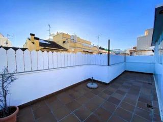 Casa  Calle calle tarragones. Gran casa señorial con tres espacios independientes y bodega en