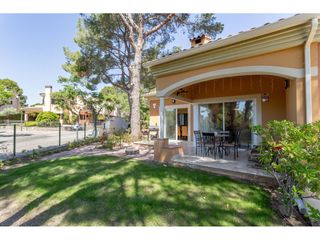 Casa  Calle mèlies. Exclusiva casa pareada con jardín en bonmont tu refugio de lujo