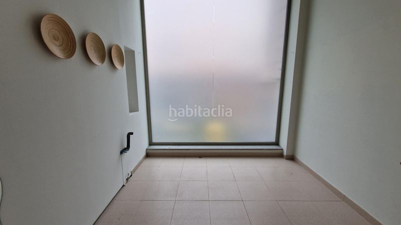 Foto 7fb4c146-17b5-44de-ac22-9a8cd5e473fd. Local comercial a dp-5903 79 a Ordes