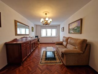Affitto Appartamento in Rúa san antonio 13. Piso de 3 dormitorios