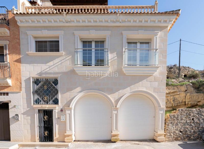 Foto 26adce31-803a-468d-9940-a8bc1d398660. Casa aparellada amb calefacció aparcament a Rojales