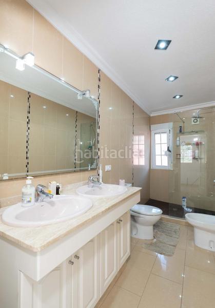 Foto 4834f8c2-0e71-4657-8e09-5da4e9c3fb57. Casa aparellada amb calefacció aparcament a Rojales