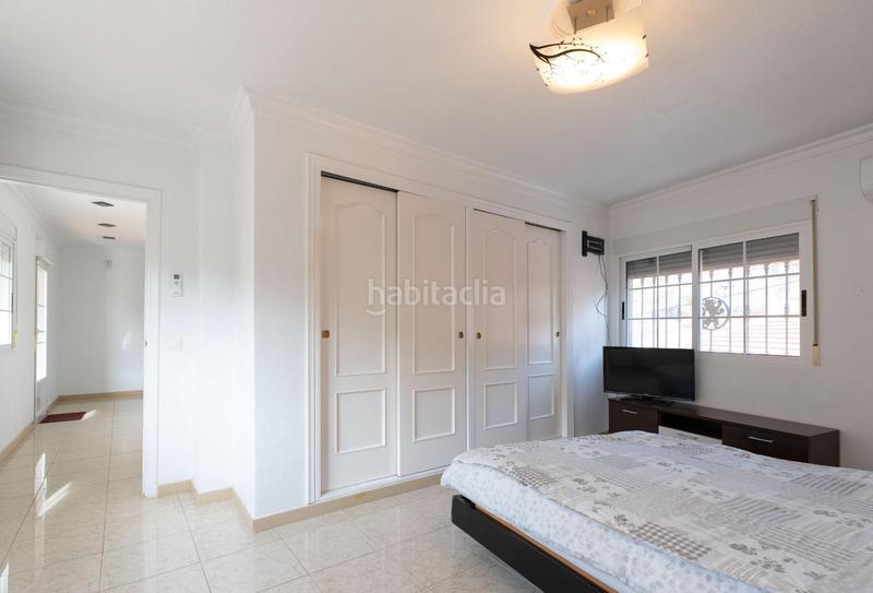 Foto 9c2a248e-4116-4aba-8736-e9863efb0e7c. Casa aparellada amb calefacció aparcament a Rojales