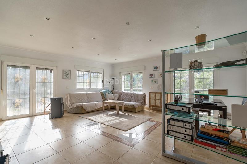 Foto 7afe8e37-5ebc-4968-a865-db2633c1efc3. Maison jumelée avec chauffage parking dans Rojales