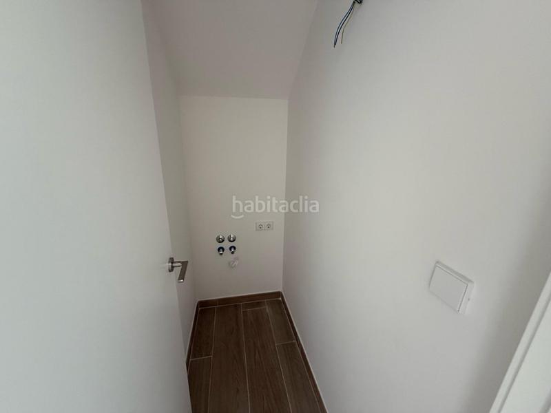 Foto adfb23a3-f0df-42af-be9b-811a4e38b87e. Àtic amb calefacció aparcament piscina a Playa Tamarit-Playa Lissa Santa Pola