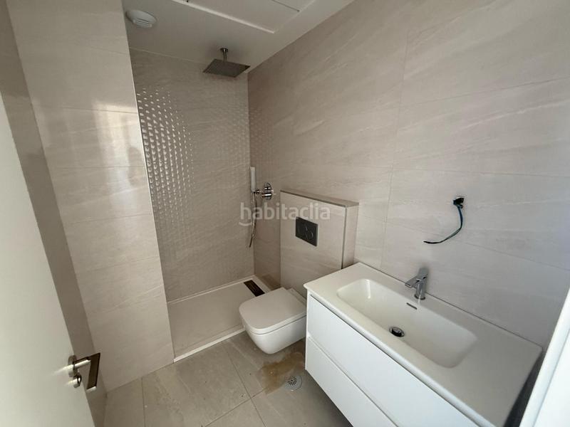 Foto c5d74e20-fcc7-4478-9aba-aad35d1dd15d. Àtic amb calefacció aparcament piscina a Playa Tamarit-Playa Lissa Santa Pola