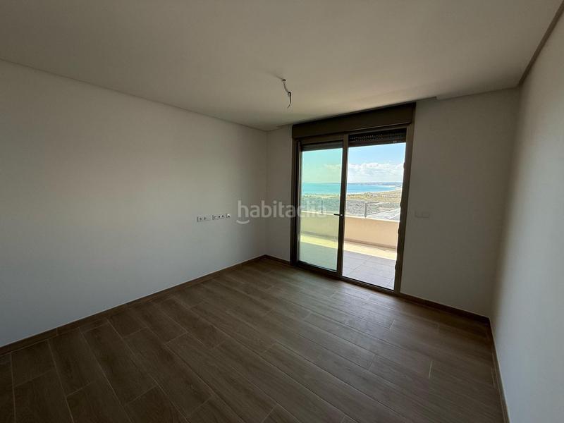 Foto fc2aa386-8916-4c14-a383-d12109b4db78. Àtic amb calefacció aparcament piscina a Playa Tamarit-Playa Lissa Santa Pola