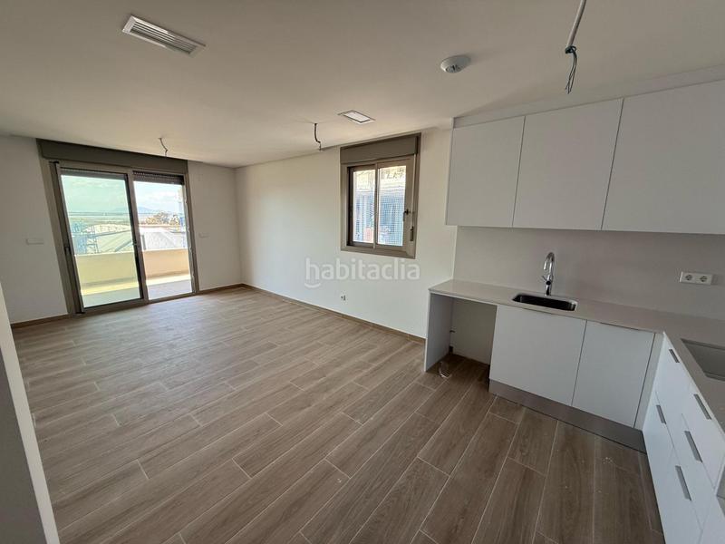 Foto e751db43-0123-4f07-b580-a497f1bd40e0. Ático en Playa Tamarit-Playa Lissa Santa Pola