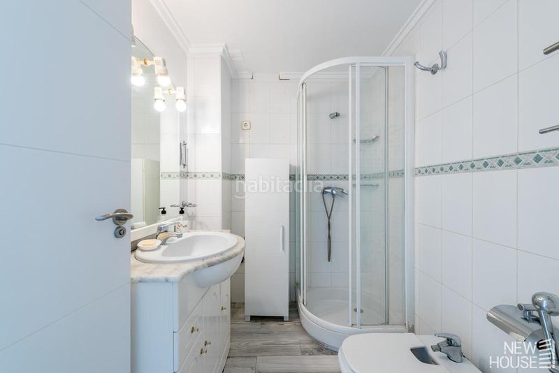 Foto 058b4fd6-43ba-4dbf-9860-ac0aff16666c. Miete appartement in avenida villajoyosa 10 in Albufereta Alicante